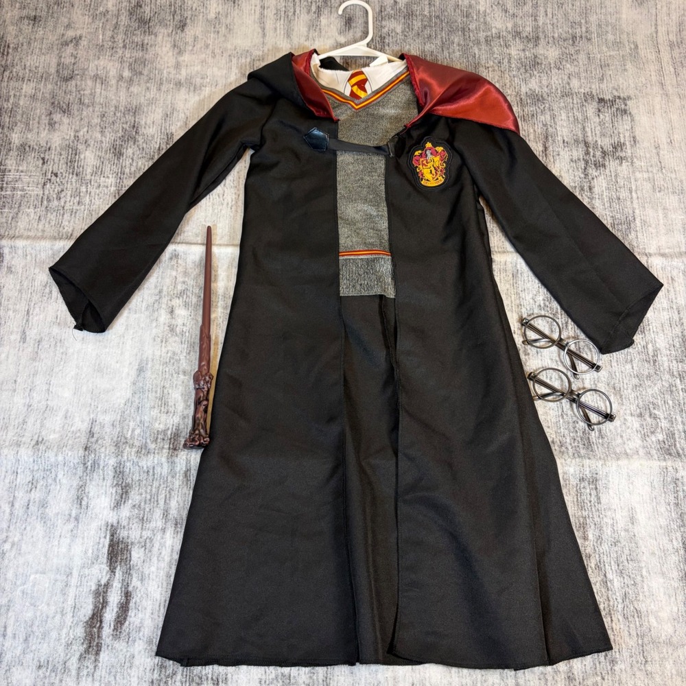 Harry Potter Gryffindor Costume Kids Medium 7-8 Robe Wand Glasses 107519K